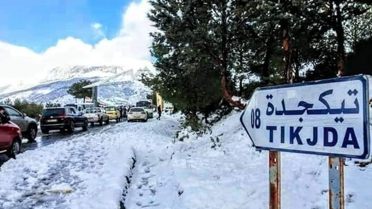 Tikjda, Montañas argelinas