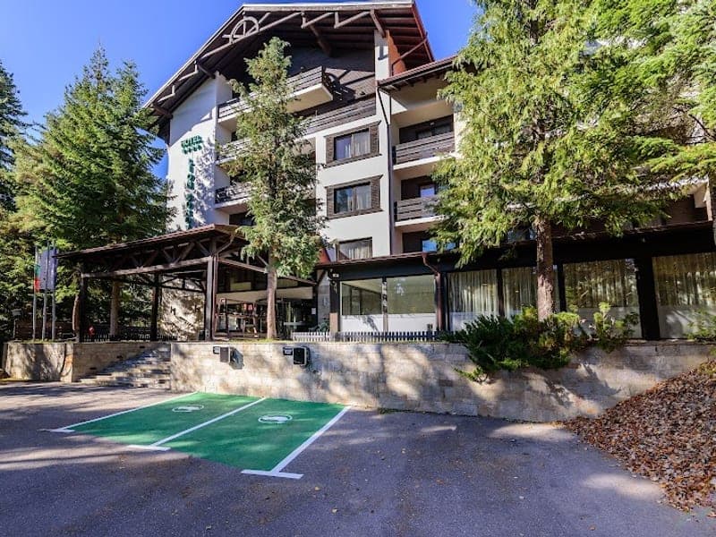 Hotel LION Borovets