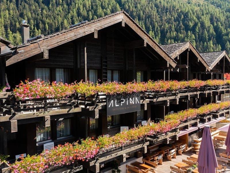 Hôtel - Restaurant Alpina