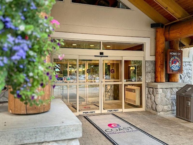 Coast Hillcrest Hotel