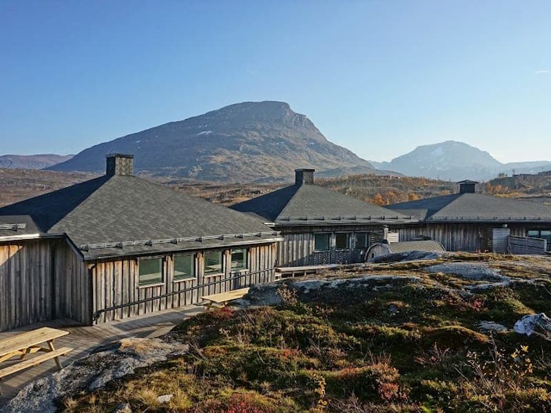 Arctic Lodge