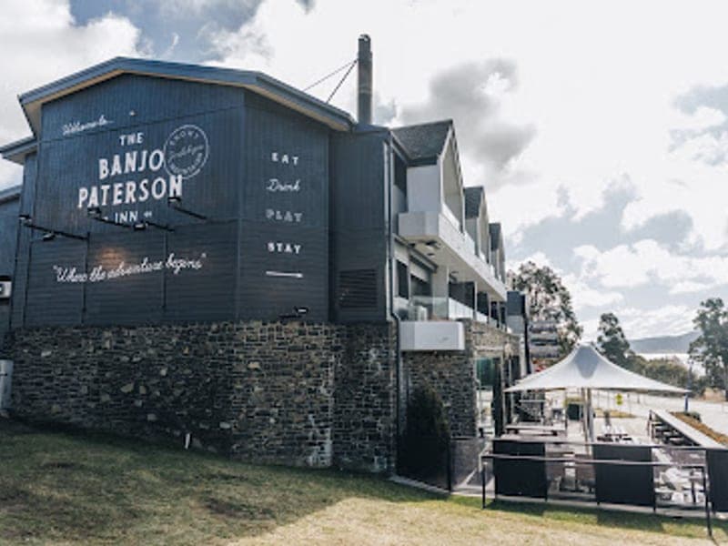 Banjo Paterson Inn